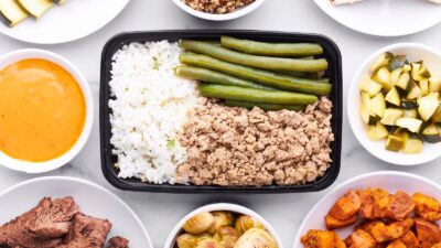 Balanced prepared meal with vegetables, grains and protein illustrating foods to eat on GLP-1